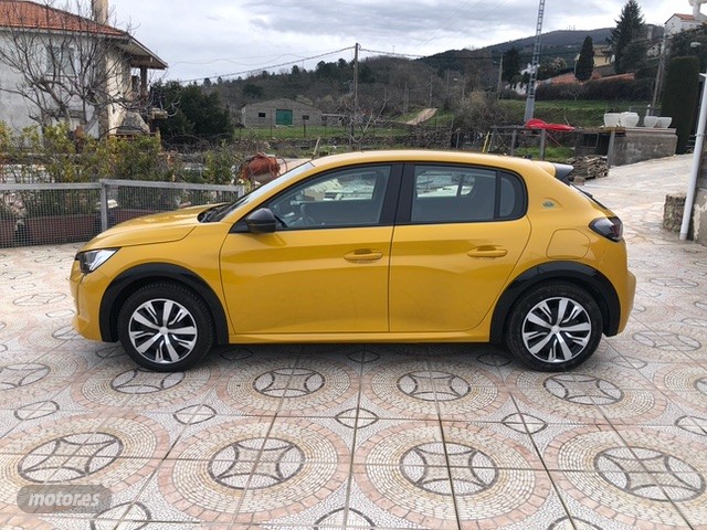 peugeot e-208 2022 / 29.935km. foto grande (2)