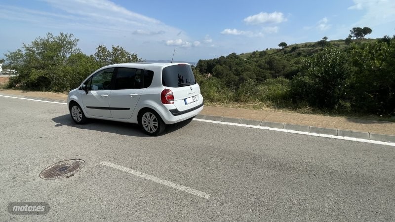 Foto renault grand modus 2010 / 114.800km.