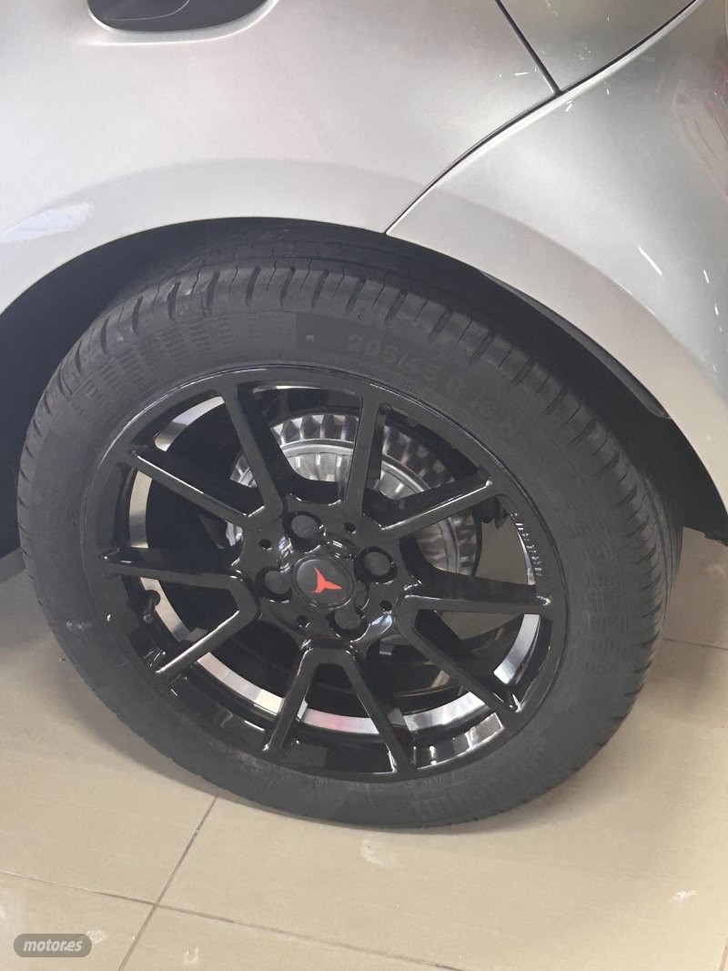 smart fortwo cabrio 2020 / 7.675km. foto grande (3)