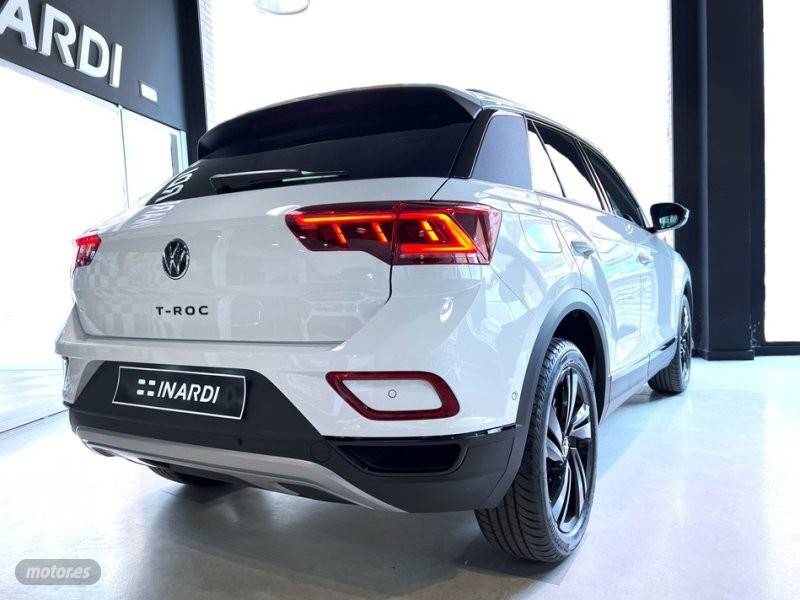 volkswagen t-roc 2025 / 20km. foto grande (2)