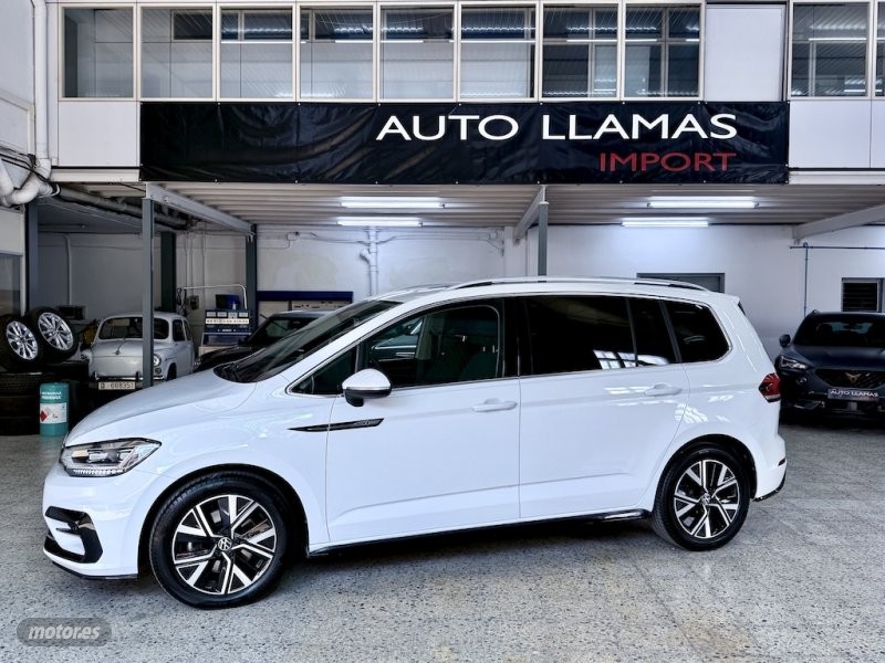 Foto volkswagen touran 2021 / 60.351km.