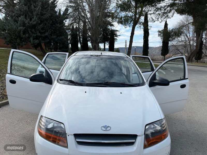 daewoo kalos 2004 / 54.638km. foto grande (3)