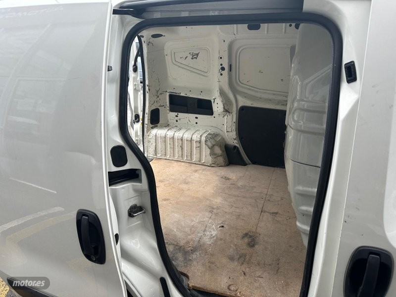 fiat fiorino 2015 / 338.000km. foto grande (2)