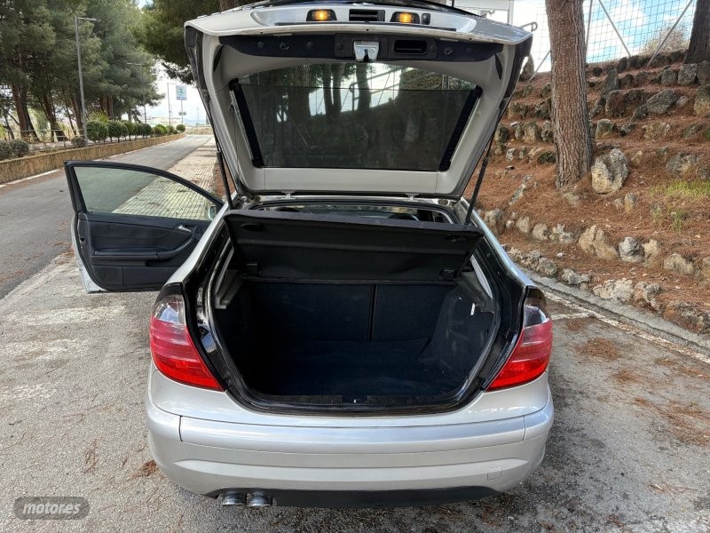Mercedes Clase C - foto 12