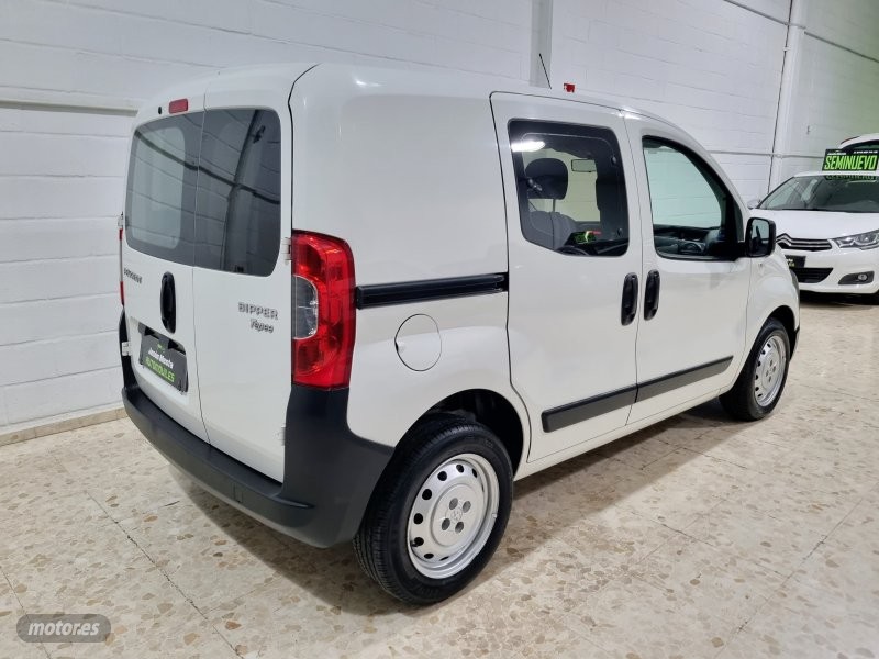 peugeot bipper 2015 / 138.000km. foto grande (3)