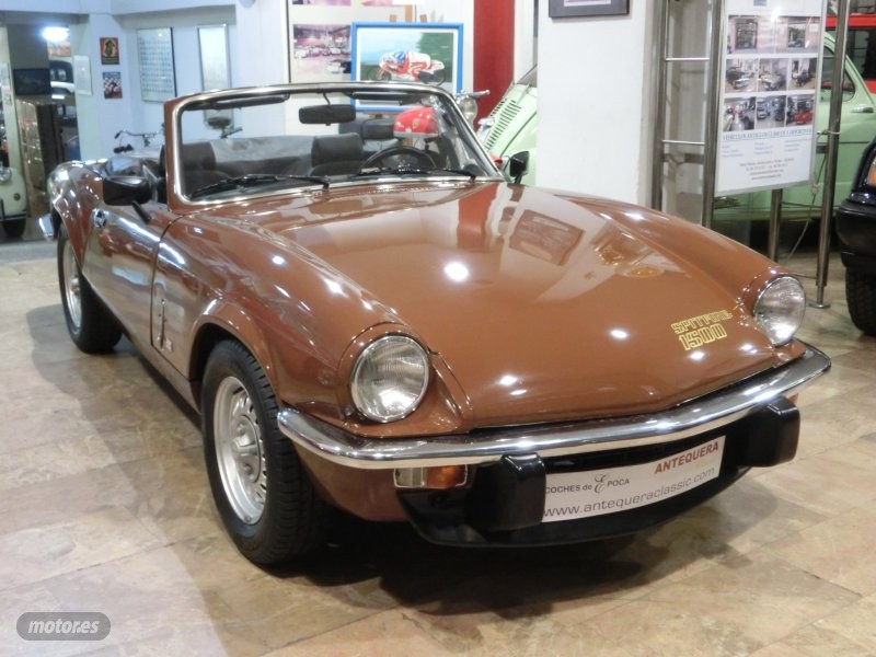 triumph spitfire 1979 / foto grande (3)