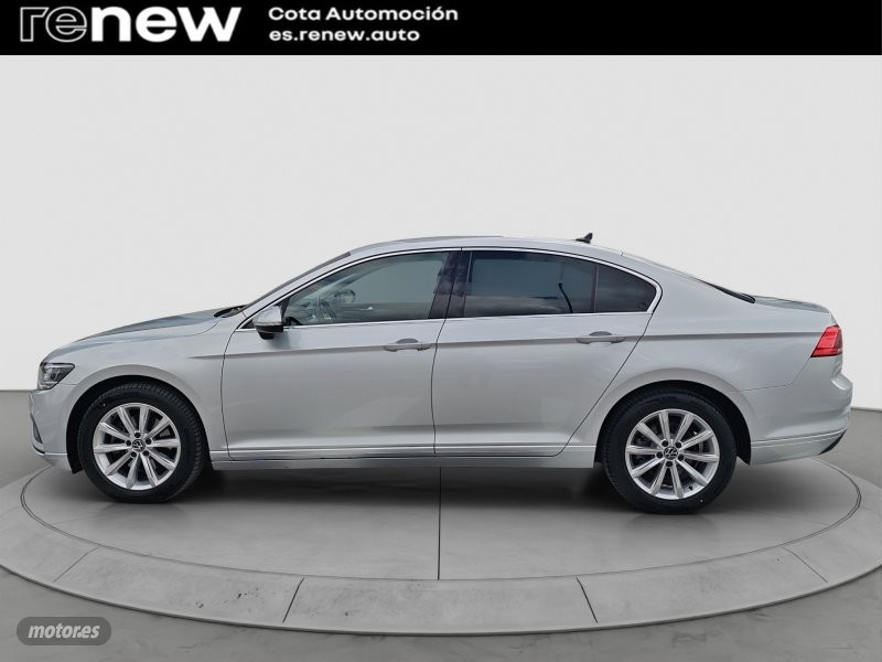 volkswagen passat 2021 / 113.200km. foto grande (3)