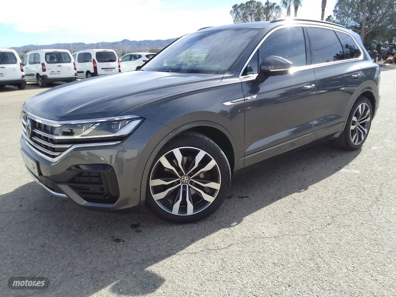 Foto volkswagen touareg 2021 / 156.000km.