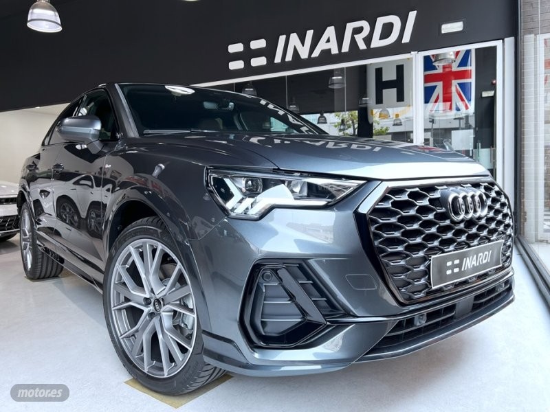Foto audi q3 sportback 2025 / 20km.