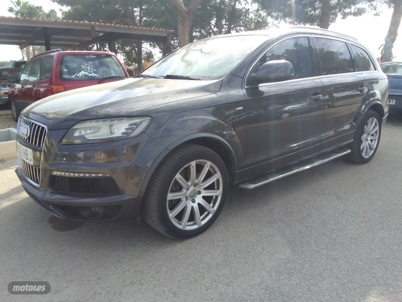 Foto audi q7 2011 / 500.000km.