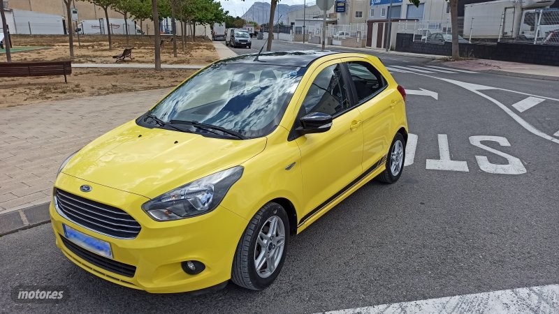 ford ka+ 2017 / 45.000km. foto grande (2)