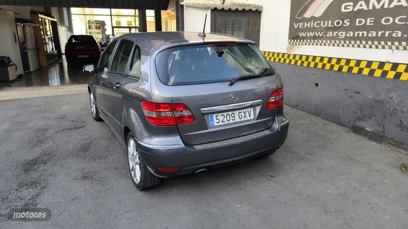 mercedes clase b 2010 / 230.000km. foto grande (2)