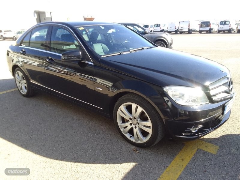 mercedes clase c 2011 / 283.000km. foto grande (3)