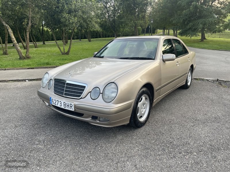 Foto mercedes clase e 2000 / 198.000km.