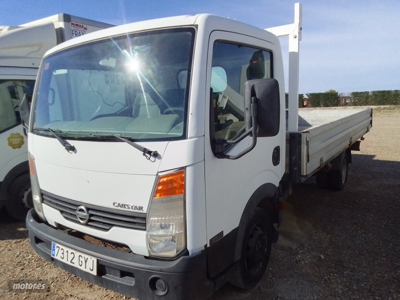 Foto nissan cabstar 2010 / 320.000km.