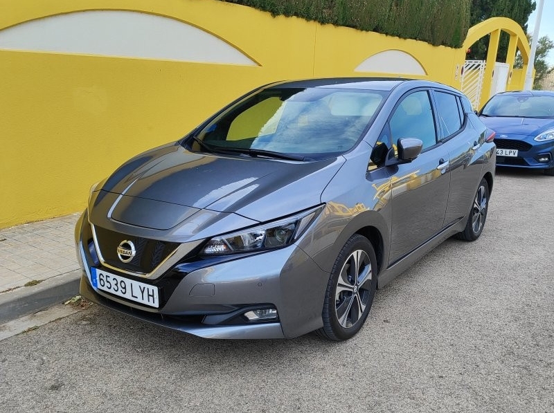 Foto nissan leaf 2022 / 23.000km.