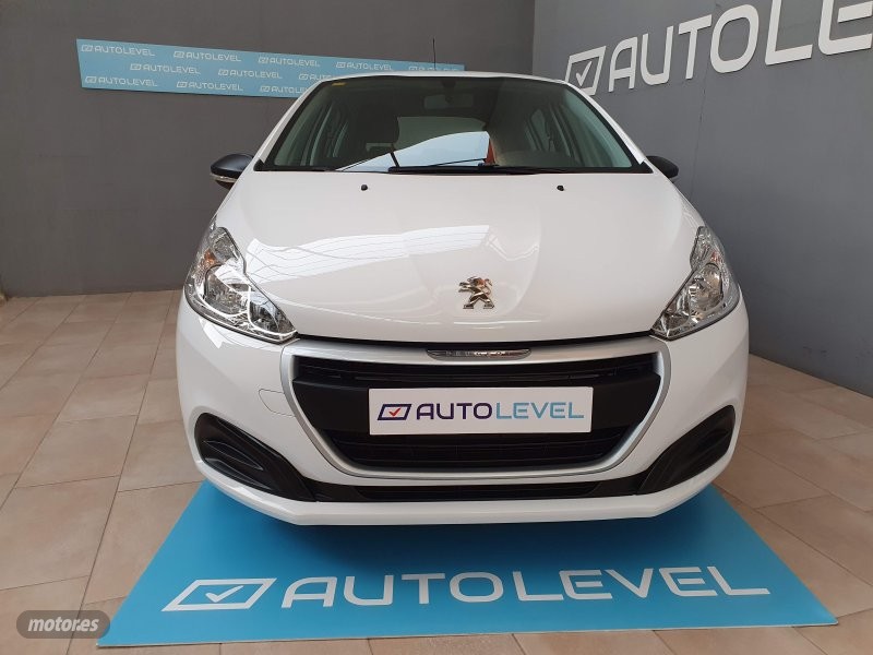 peugeot 208 2017 / 71.000km. foto grande (2)
