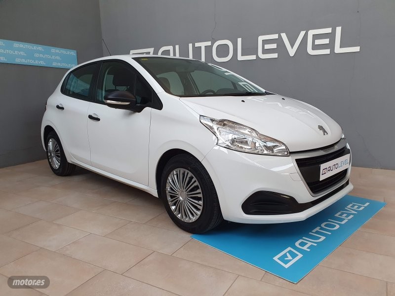 Foto peugeot 208 2017 / 71.000km.
