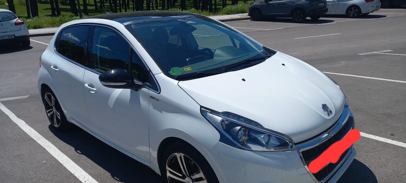 peugeot 208 2016 / 37.000km. foto grande (3)