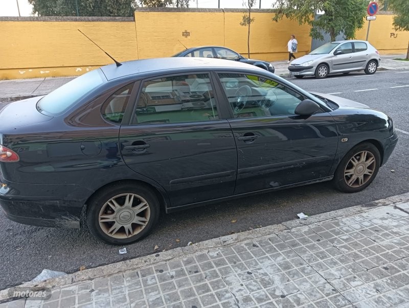 Foto seat cordoba 2004 / 219.600km.
