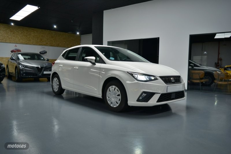 seat ibiza 2022 / 46.000km. foto grande (2)