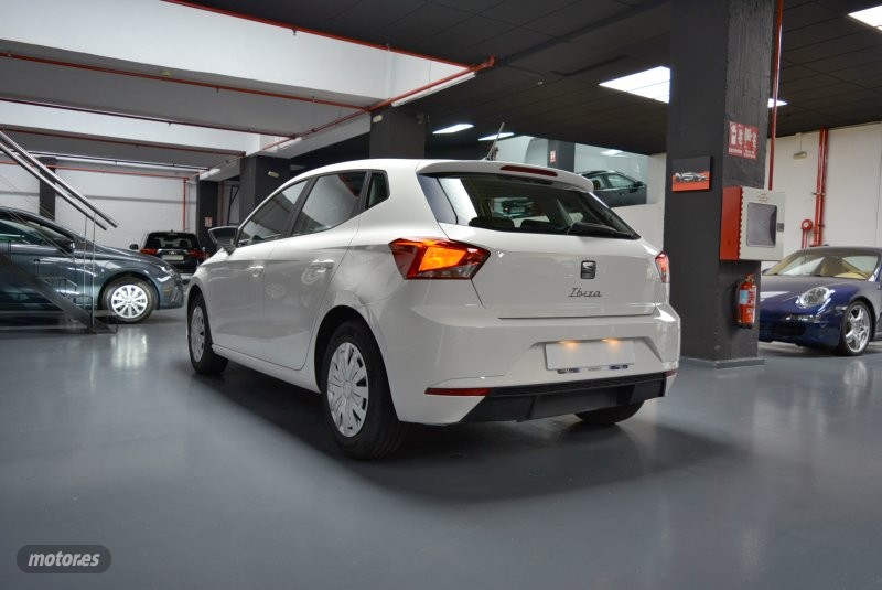seat ibiza 2022 / 46.000km. foto grande (3)