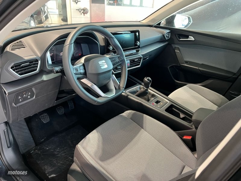 seat leon 2025 / 1km. foto grande (3)