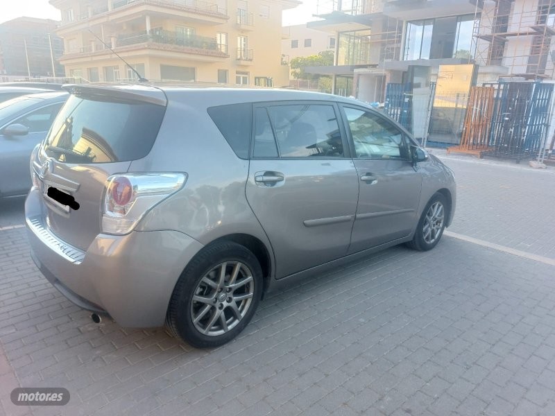 toyota verso 2014 / 167.570km. foto grande (2)