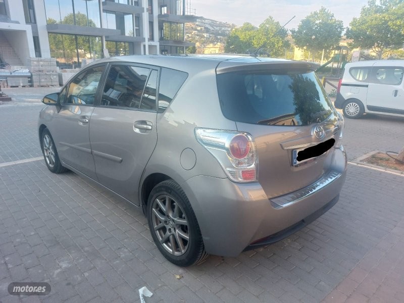 toyota verso 2014 / 167.570km. foto grande (3)