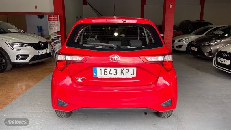 toyota yaris 2018 / 157.200km. foto grande (2)