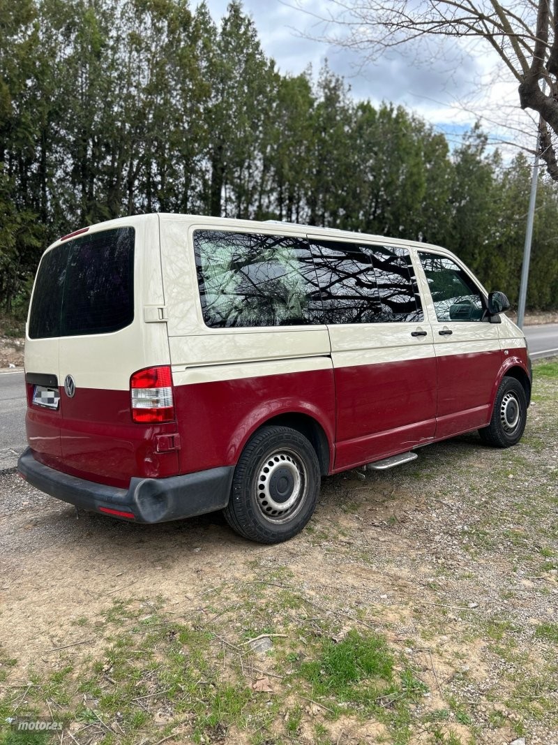 Foto volkswagen transporter 2016 / 200.000km.
