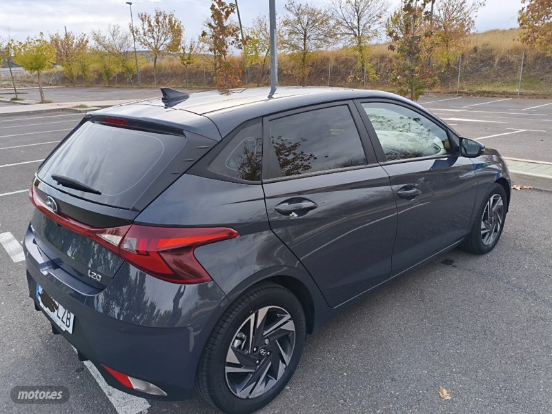 Hyundai i20 - foto 3