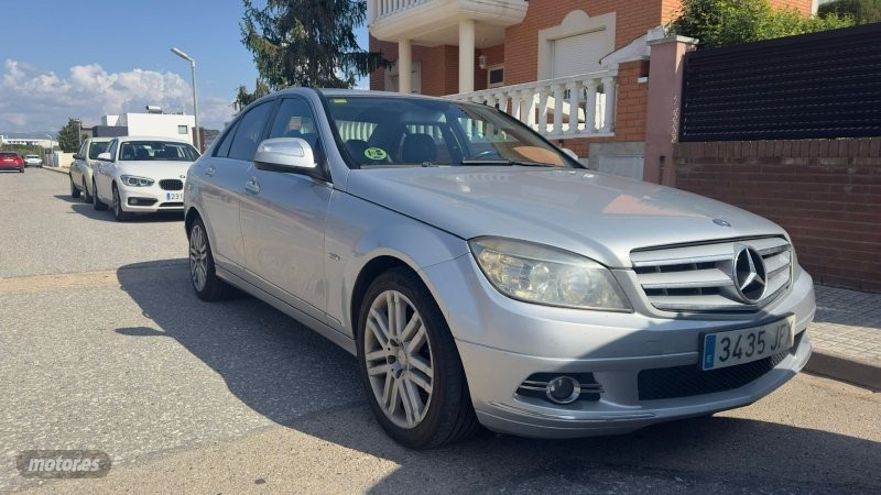 Mercedes Clase C C 200 Berlina de 2007 con 270.000 Km por 6.400 EUR. en Tarragona