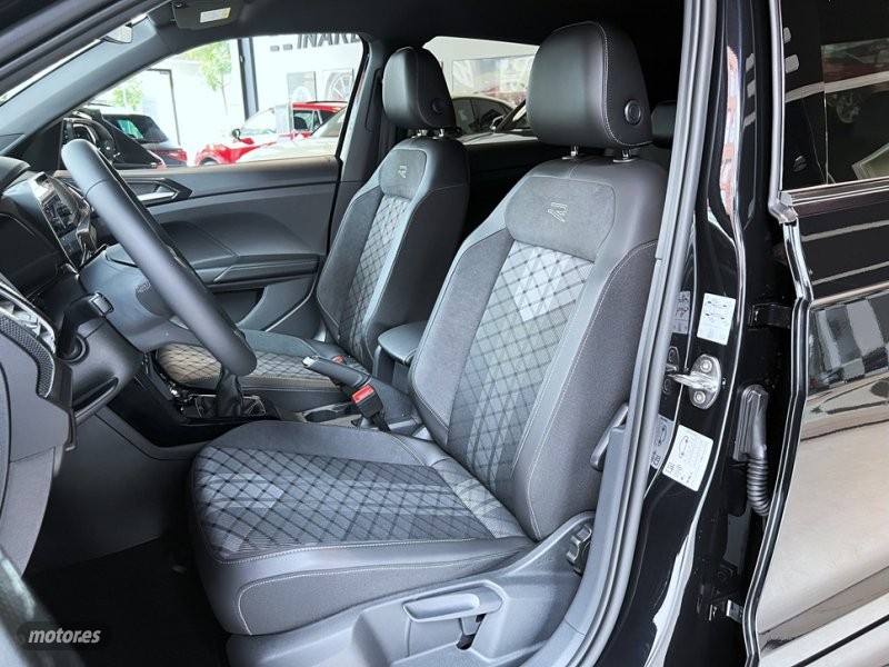 Volkswagen T-Cross - foto 36