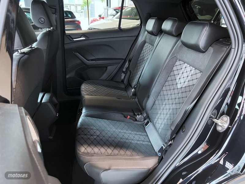 Volkswagen T-Cross - foto 37