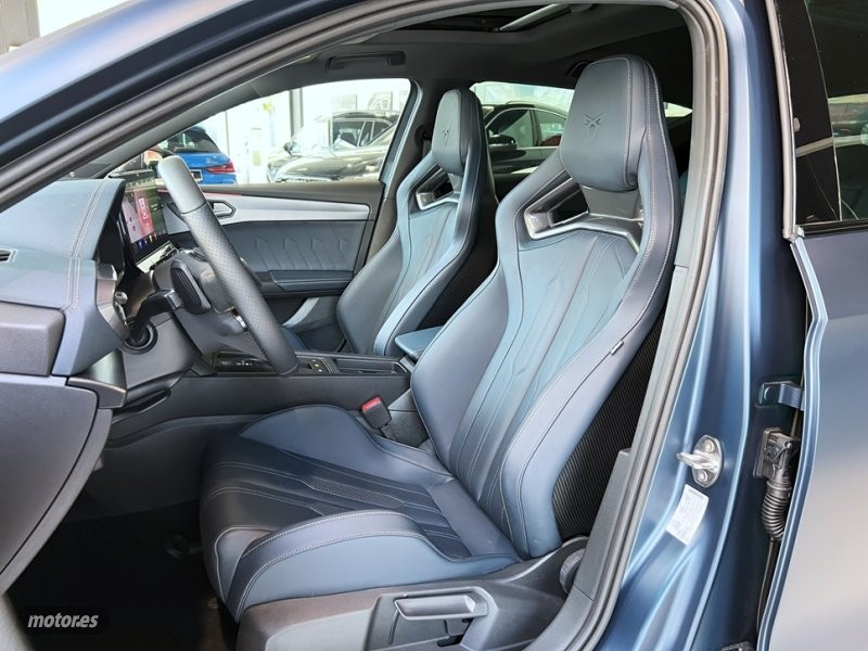 Cupra León - foto 46