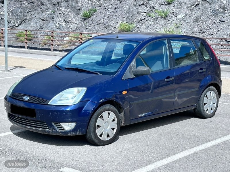 ford fiesta 2003 / 170.000km.