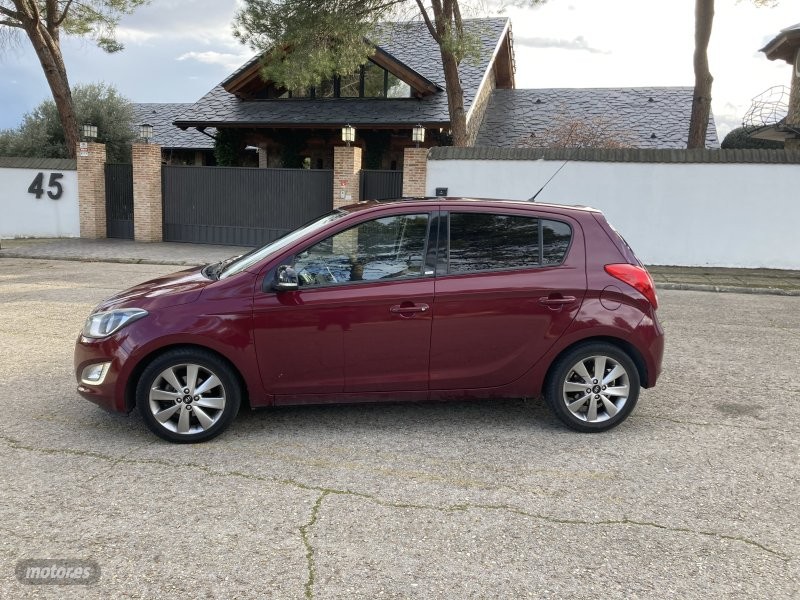 hyundai i20 2014 / 107.700km.