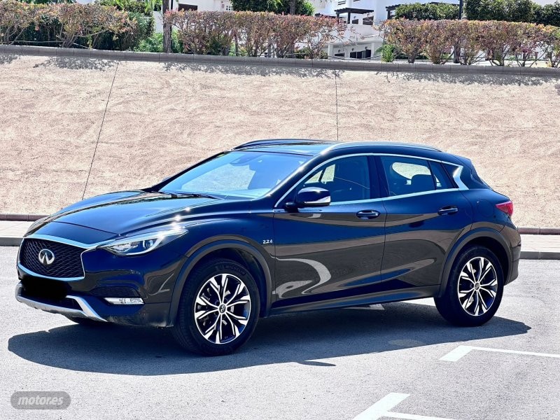 infiniti qx30 2017 / 180.000km.
