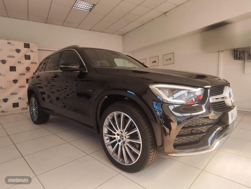 Mercedes Clase GLC GLC 300 de 4MATIC AUT  AMG 5P - Foto 1
