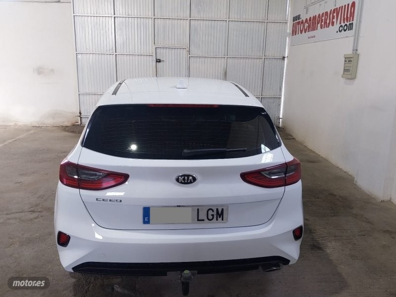 Kia Ceed - foto 4