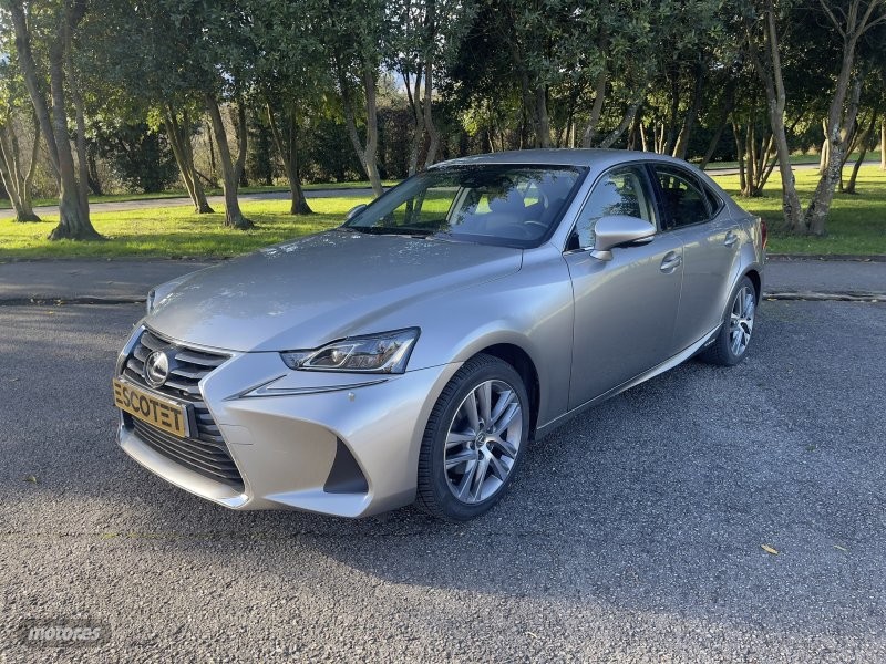 Lexus Is 300 Híbrido - Foto 1