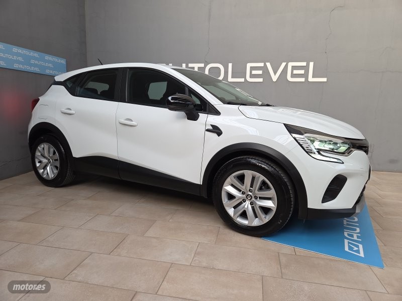 Renault Captur - foto 16