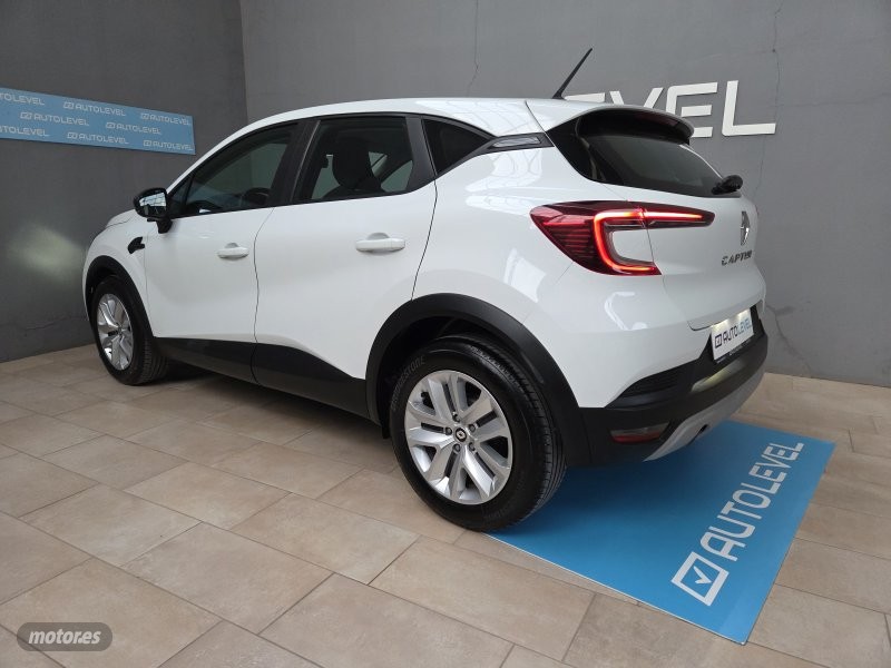 Renault Captur - foto 3