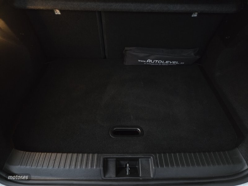 Renault Captur - foto 27