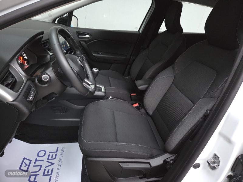 Renault Captur - foto 14