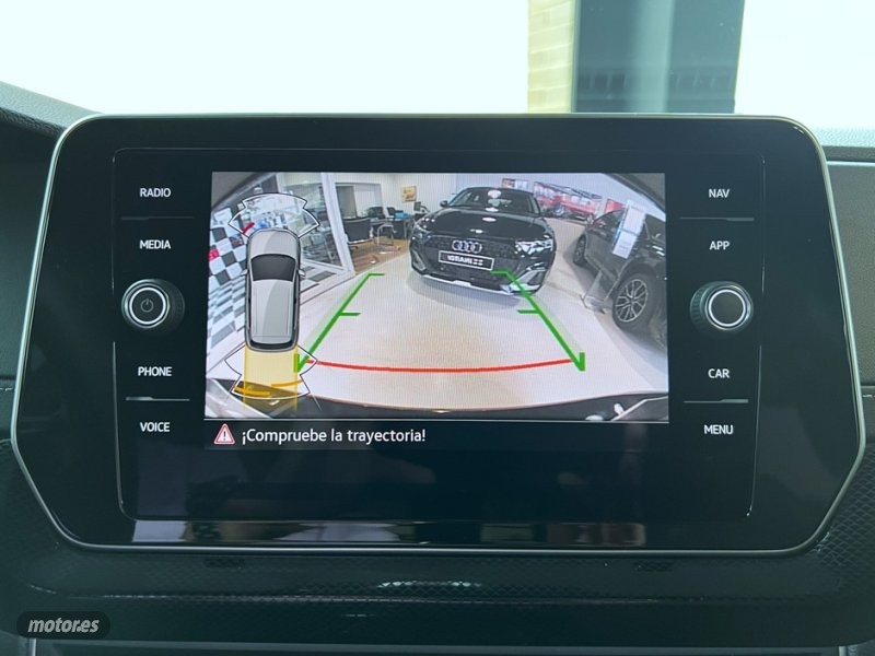 Volkswagen T-Cross - foto 17