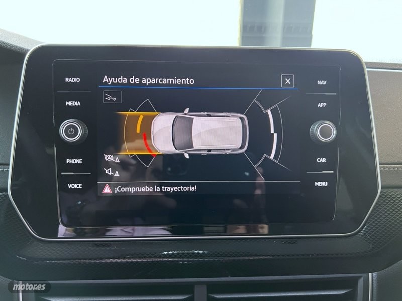 Volkswagen T-Cross - foto 18