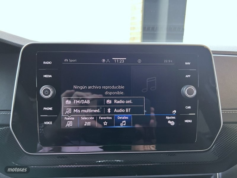 Volkswagen T-Cross - foto 24