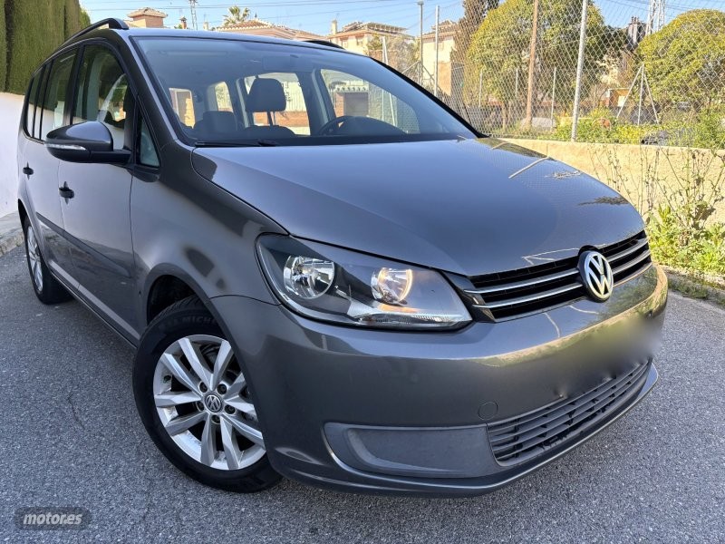 Volkswagen Touran 1.6 TDI Cross 2012